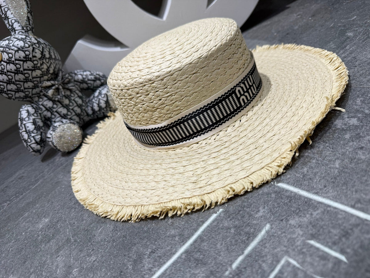 Miu Miu Woven Open Knit Hat - image 9