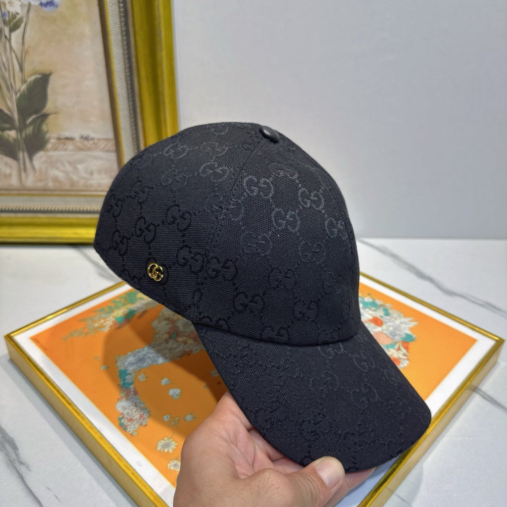 Gucci Baseball Cap - image 7