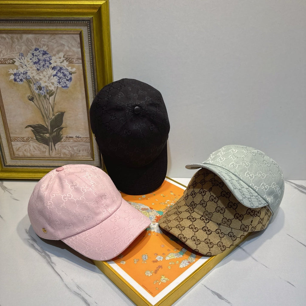 Gucci Baseball Cap - image 5