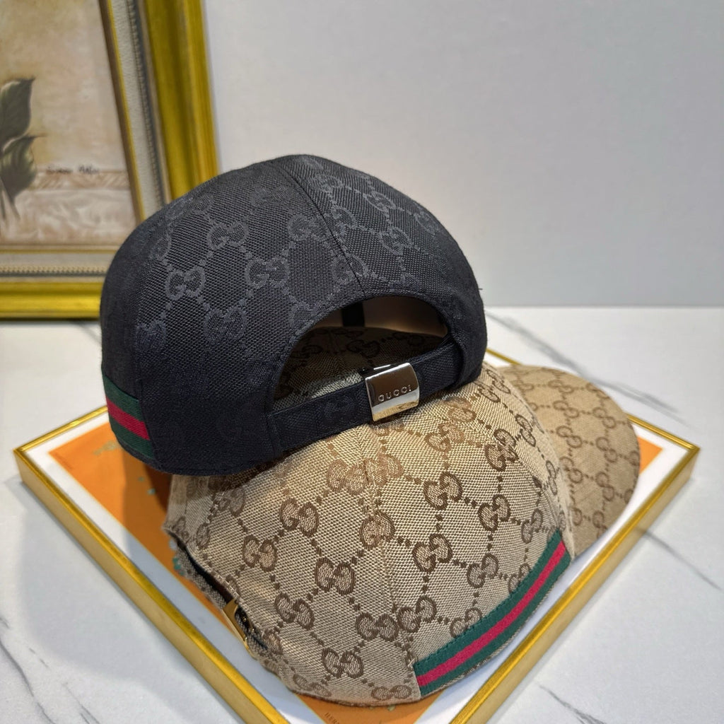 Gucci Baseball Cap - image 9
