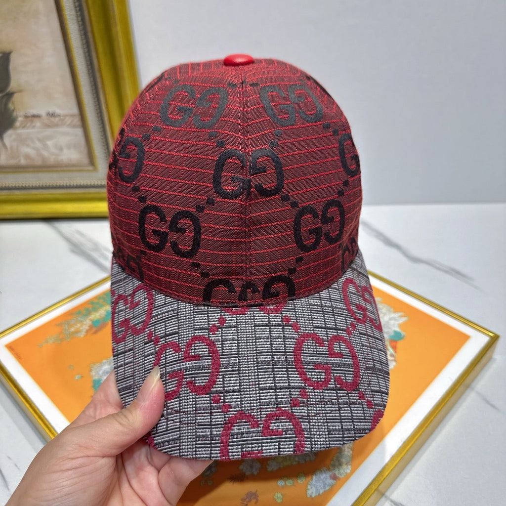 Gucci Baseball Cap - image 5