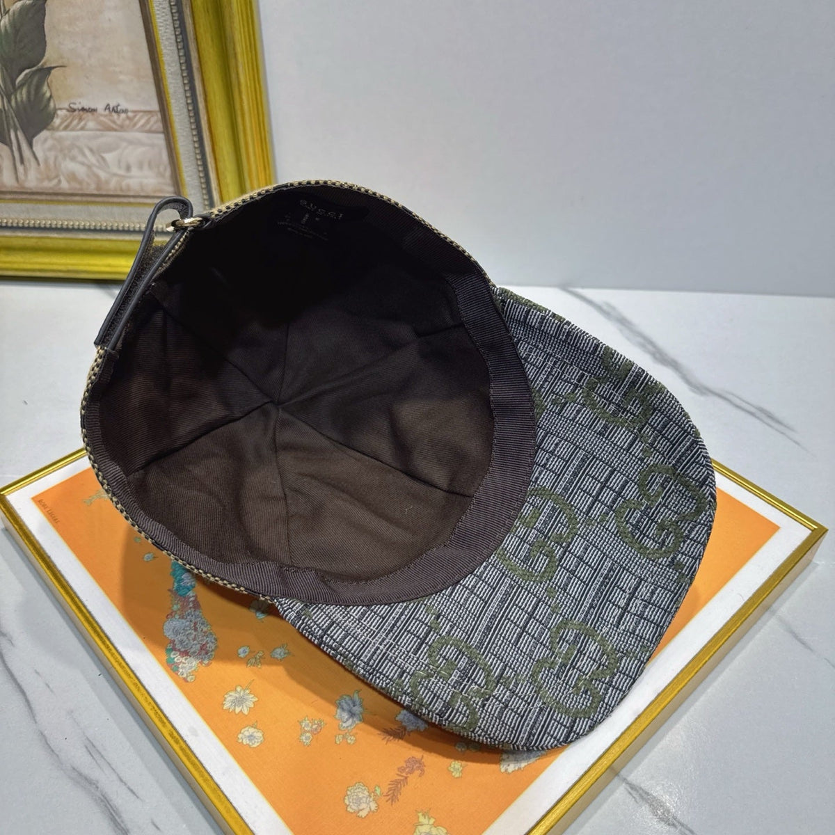 Gucci Baseball Cap - image 9
