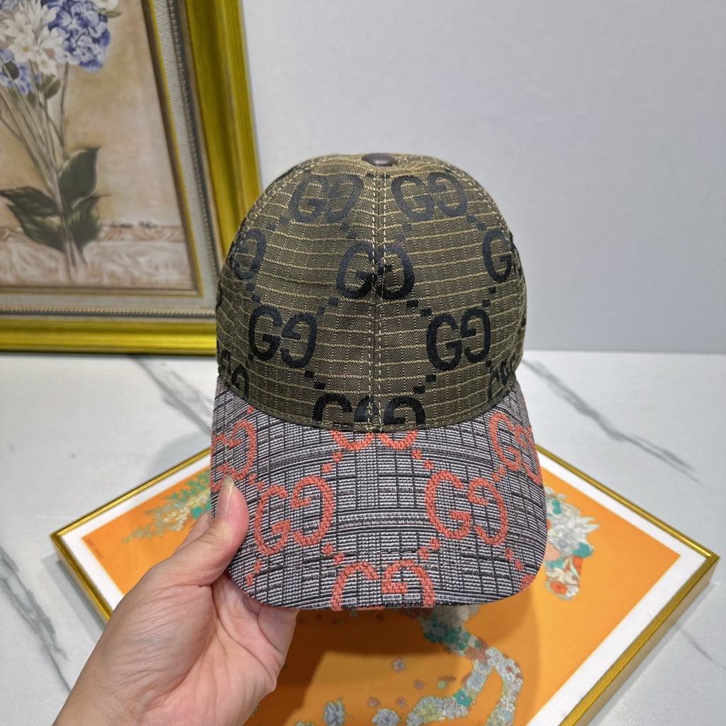 Gucci Baseball Cap - image 5