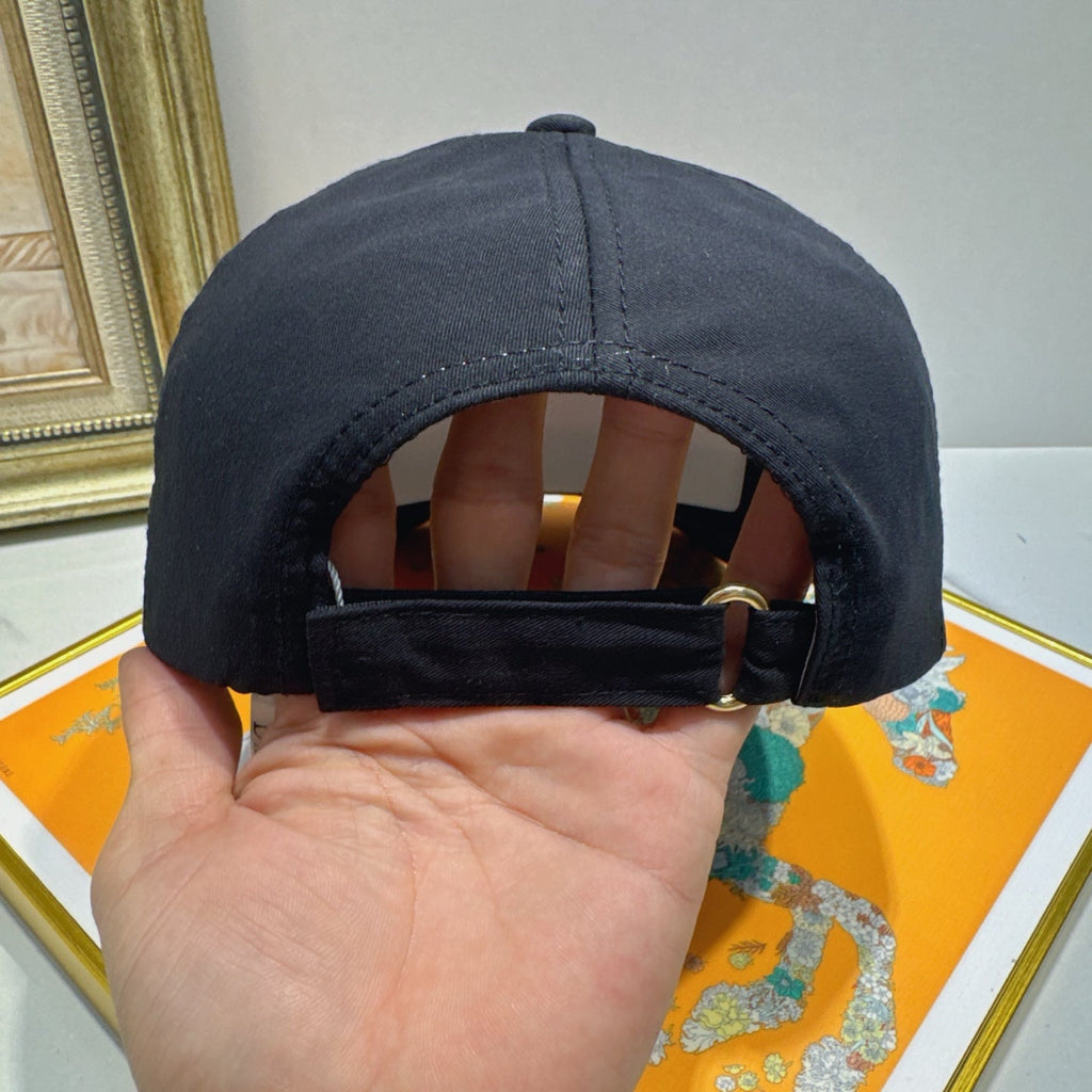 Dior Baseball Cap - image 8