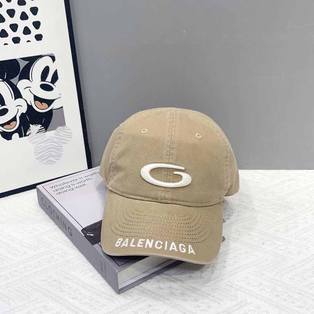 Balenciaga Baseball Cap - image 5