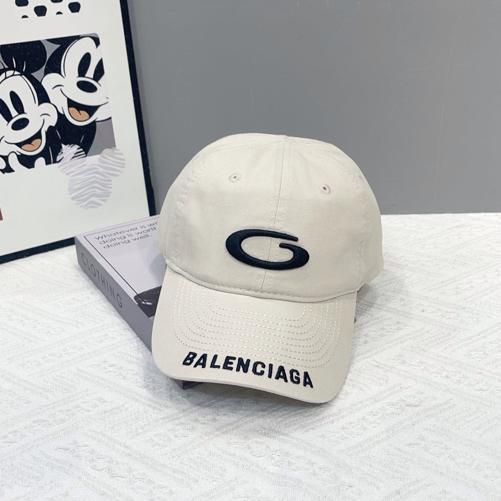 Balenciaga Baseball Cap - image 4