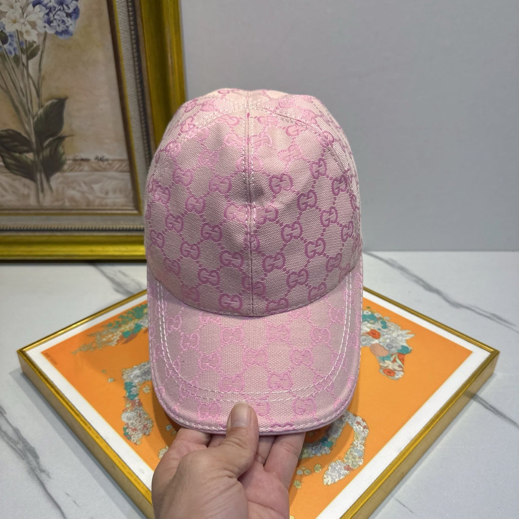 Gucci Baseball Cap - image 5
