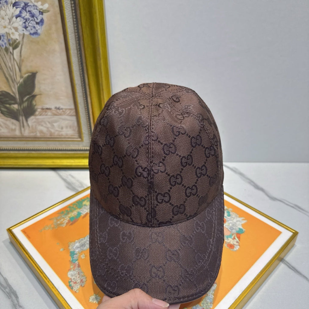Gucci Baseball Cap - image 5