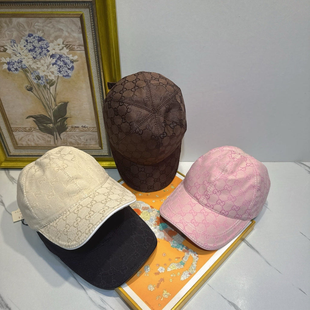 Gucci Baseball Cap - image 5