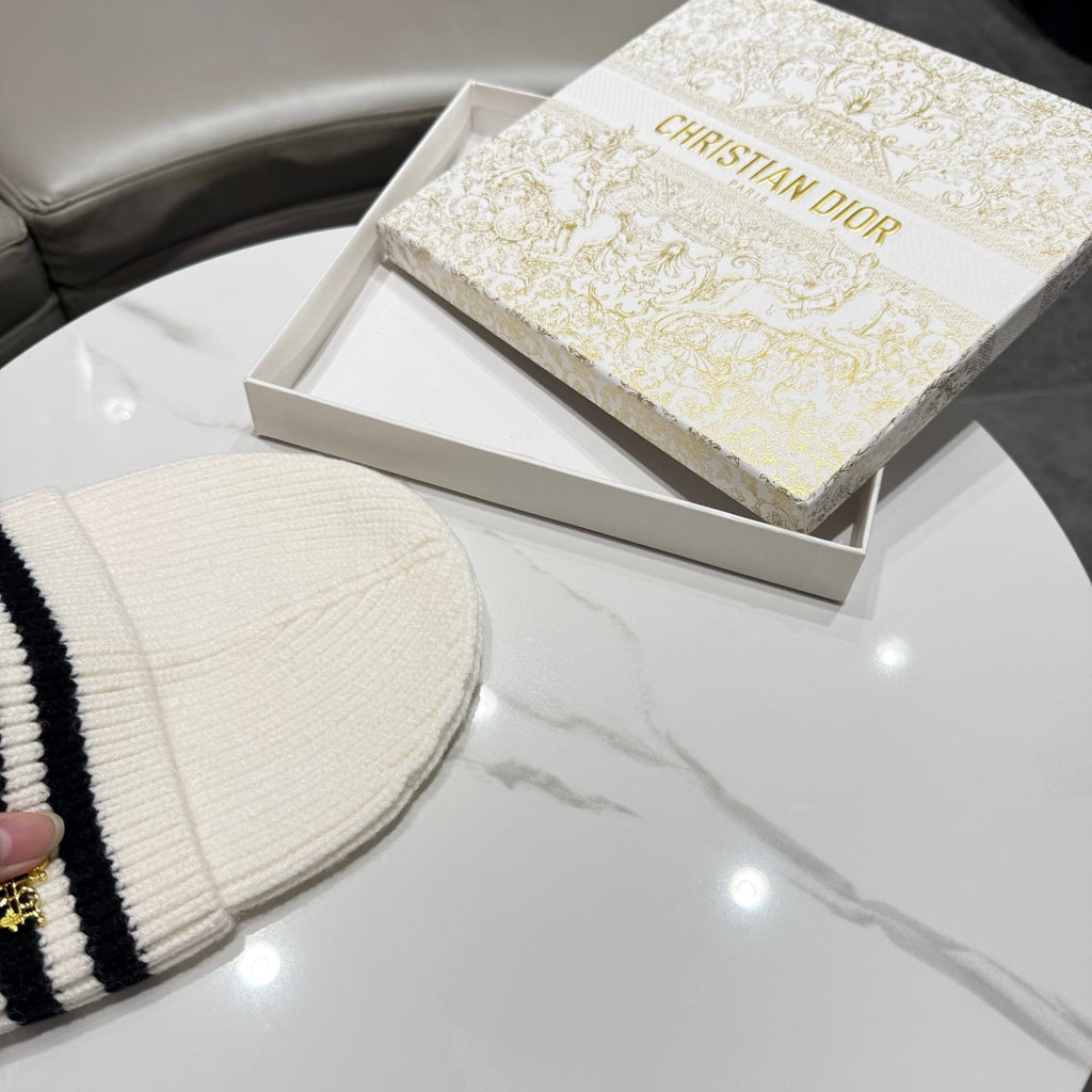 Dior Knit Beanie - image 6
