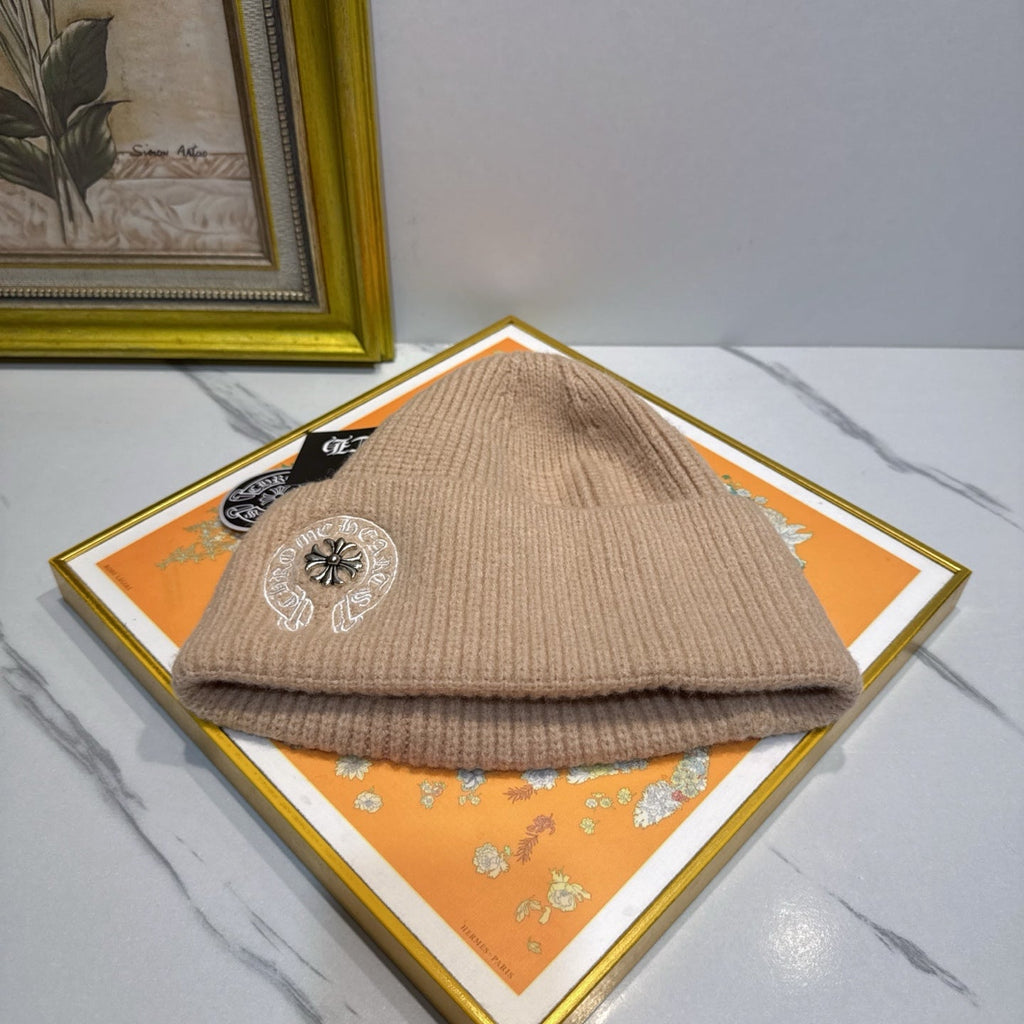 Chrome Hearts Knit Beanie - image 7