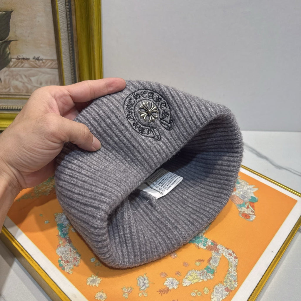 Chrome Hearts Knit Beanie - image 8