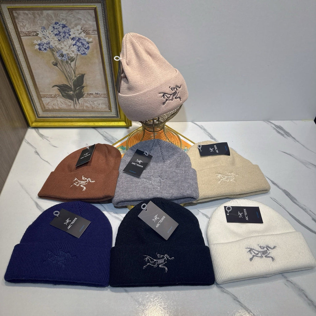 Beanie - image 5