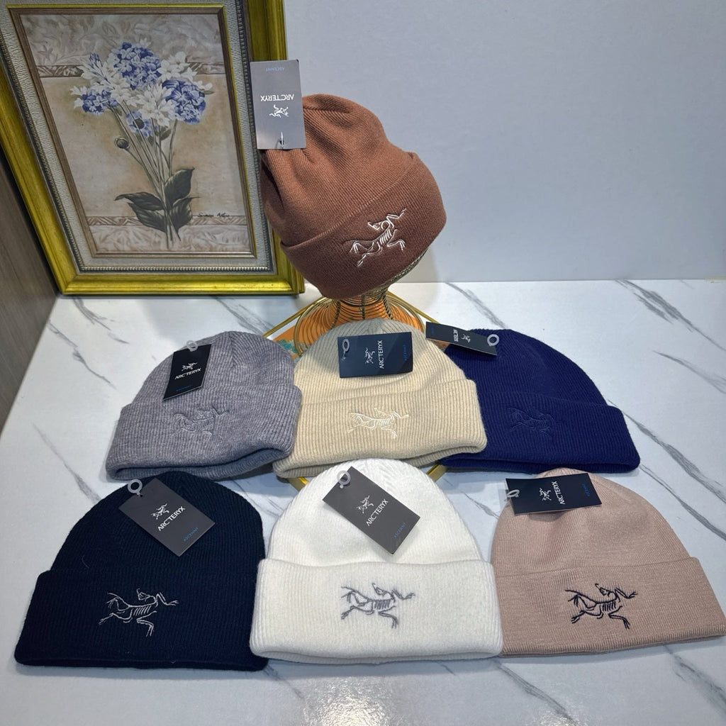 Beanie - image 6