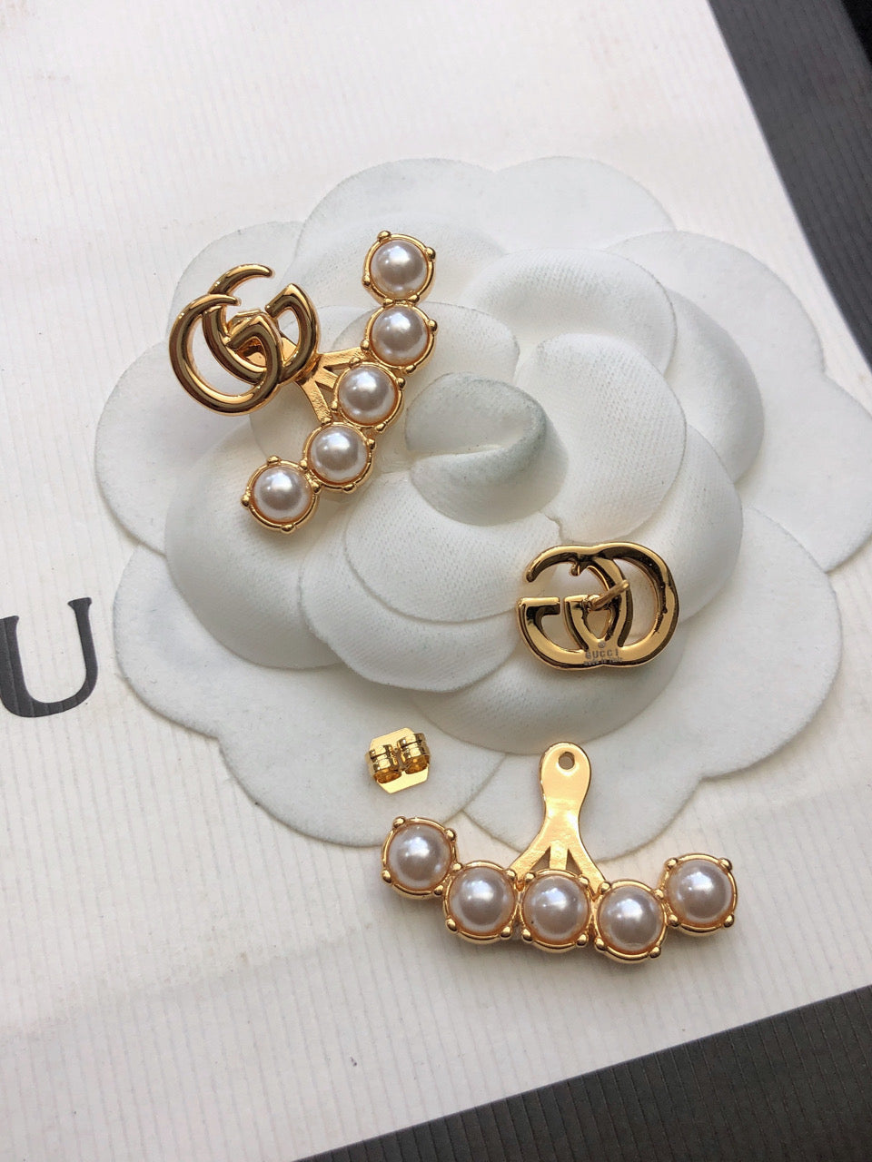 Gucci Gold-Tone GG and Flower Stud Earrings - album image 4