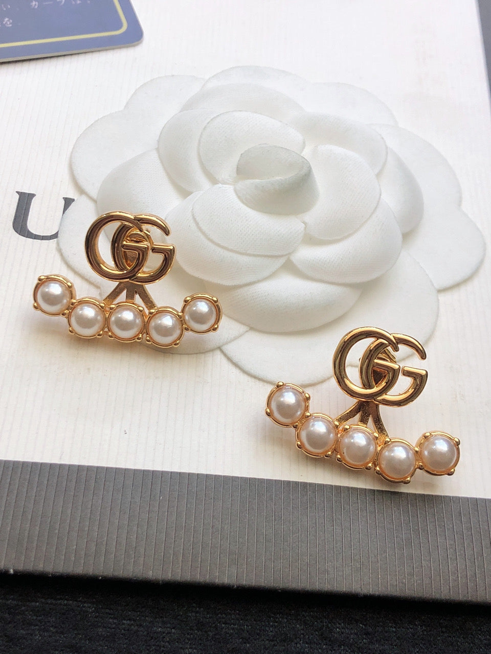 Gucci Gold-Tone GG and Flower Stud Earrings - album image 7